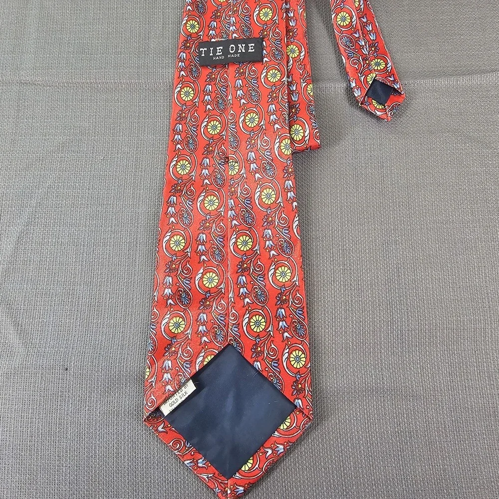 TIE‎ ONE handmade red floral neck tie